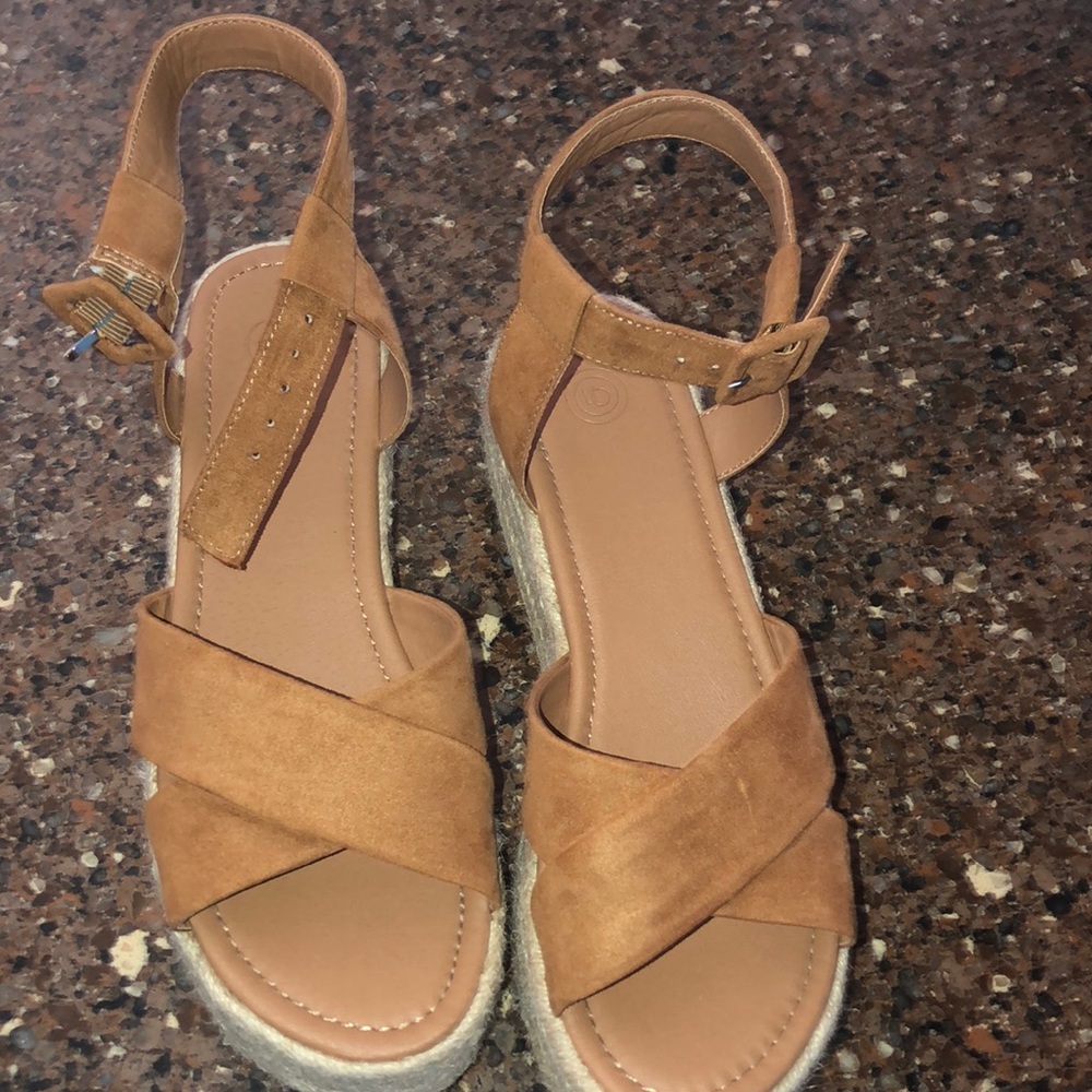 Urban outfitters platform sandals